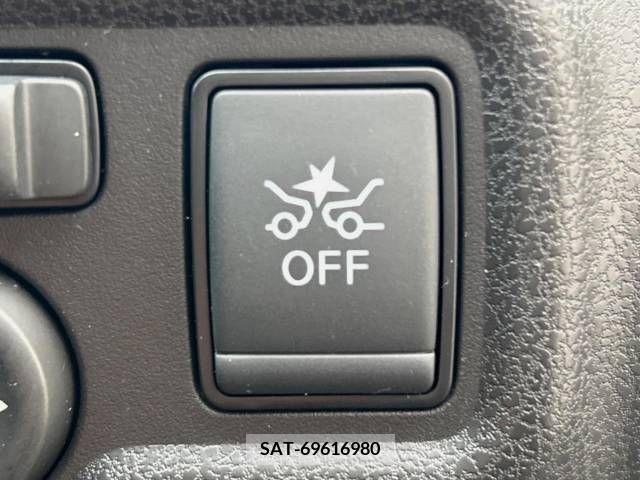 Nissan NOTE 2017-06 280164-3