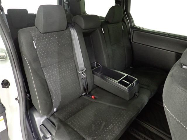 Toyota NOAH 2019-07 191152-29