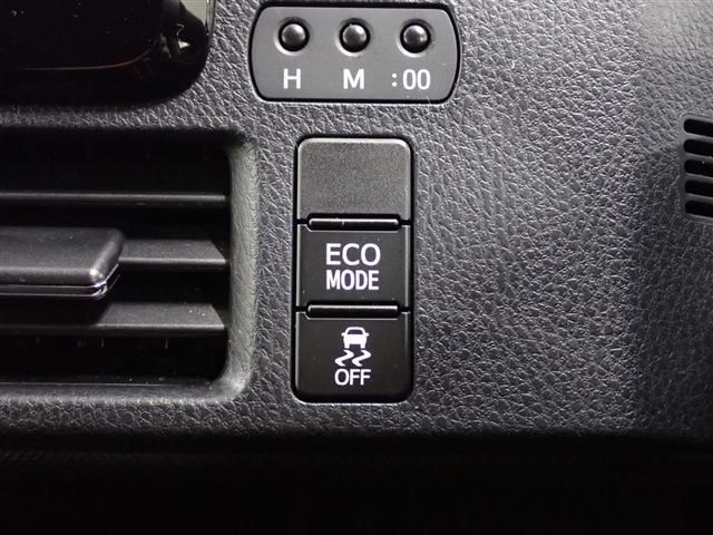 Toyota NOAH 2019-07 191152-16