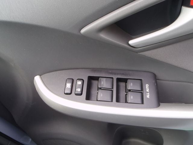 Toyota PRIUS 2011-06 9013-14