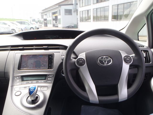 Toyota PRIUS 2011-06 9013-1