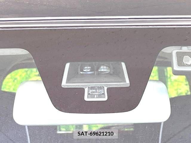 Suzuki HUSTLER 2015-08 272415-2