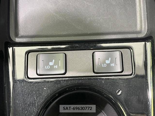 Toyota PRIUS 2019-10 209644-5