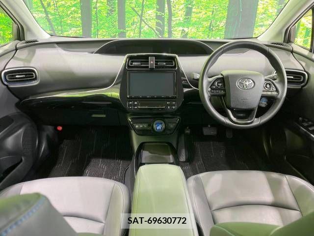 Toyota PRIUS 2019-10 209644-1