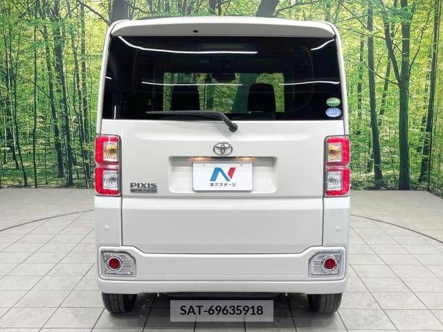 Toyota Pixis Mega 2020-01 298201-15
