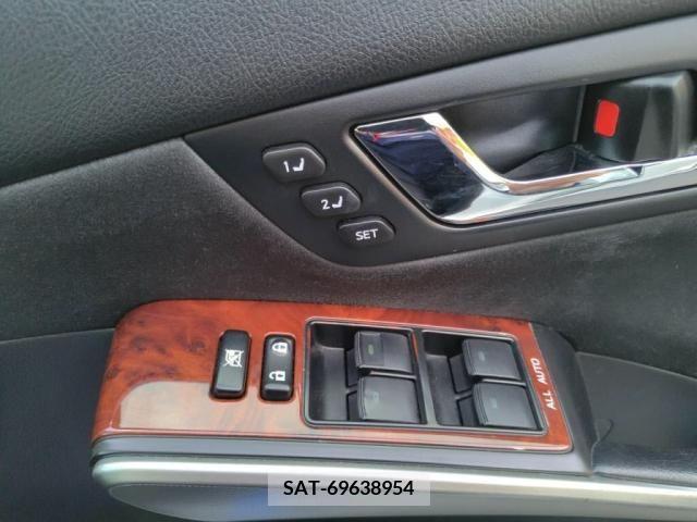 Toyota SAI 2012-03 284030-19