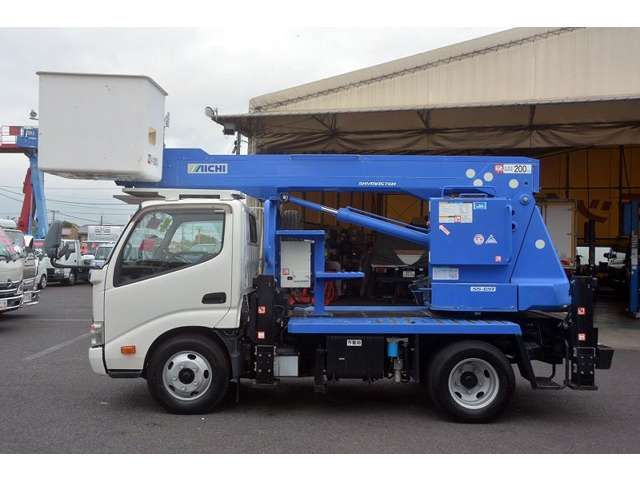 Hino DUTRO 2014-09 1911-2