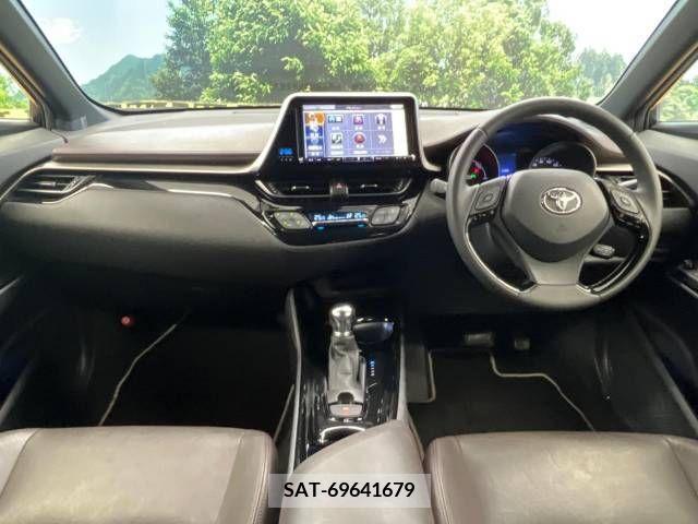 Toyota C-HR 2018-03 357822-1