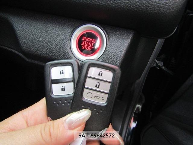 Honda CIVIC 2018-08 384243-7