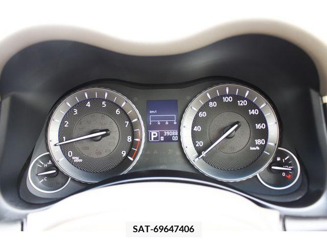 Nissan FUGA 2013-10 387732-21