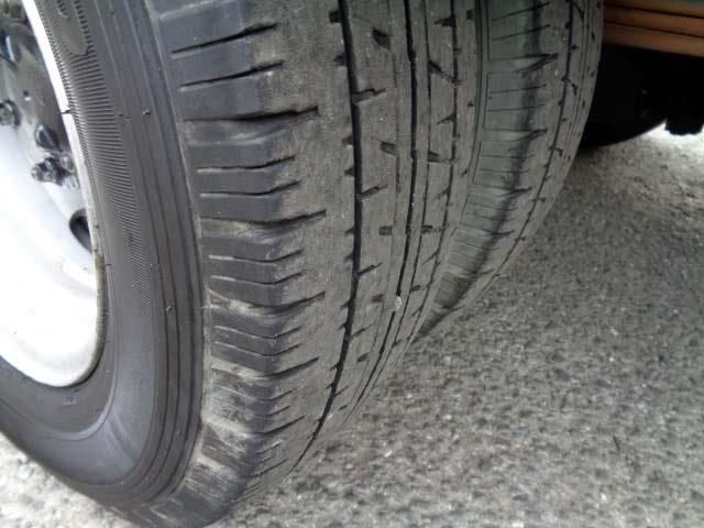Isuzu ELF TRUCK 2011-08 3045-16