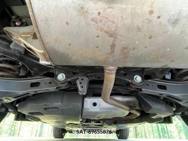 Toyota C-HR 2017-06 264170-19