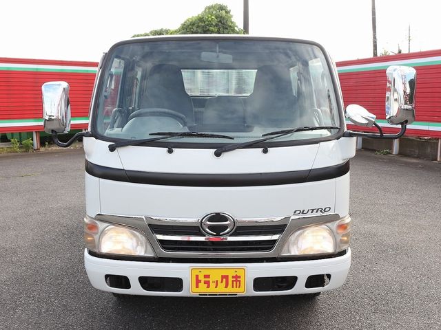 Hino DUTRO 2008-02 196496-28