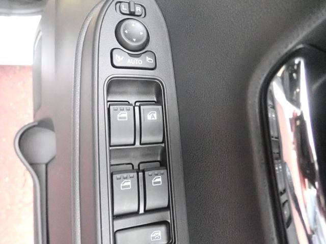 Daihatsu TANTO CUSTOM 2022-10 3588-9