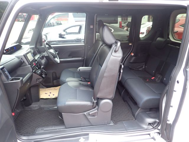 Daihatsu TANTO CUSTOM 2022-10 3588-11