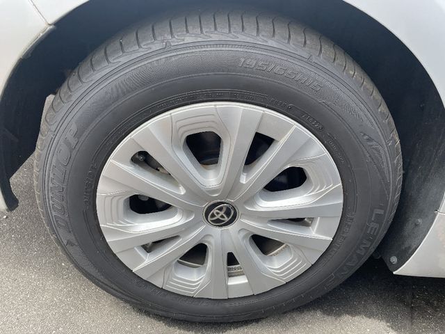 Toyota PRIUS 2017-12 4323-24