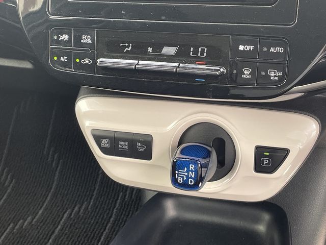 Toyota PRIUS 2017-12 4323-14