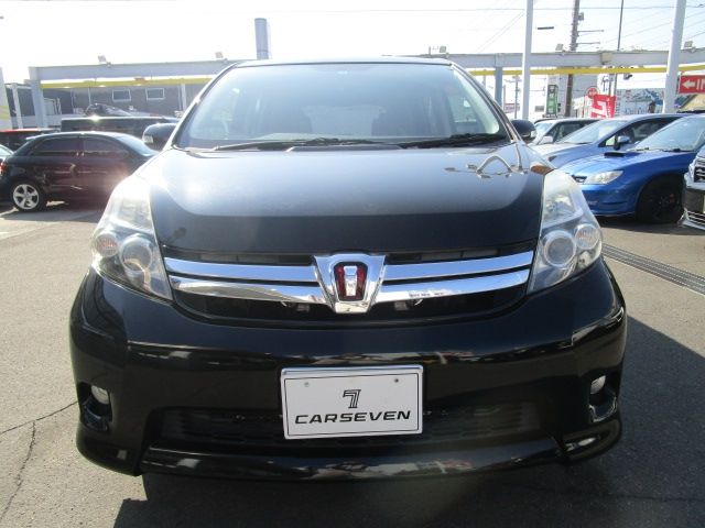 Toyota ISIS 2013-02 18584-2