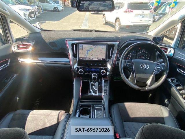 Toyota ALPHARD 2017-10 355568-2
