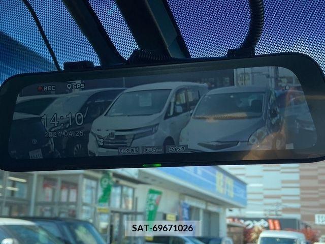 Toyota ALPHARD 2017-10 355568-17
