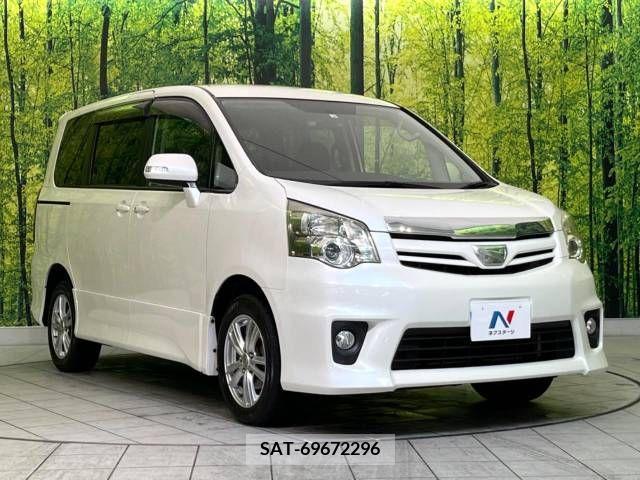 Toyota NOAH 2012-04 250881-16