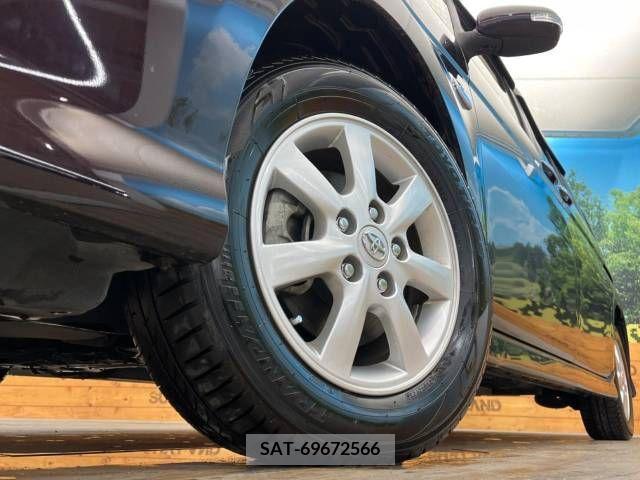 Toyota ISIS 2013-05 273140-14