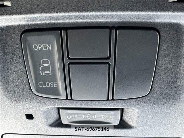 Toyota VELLFIRE 2015-08 349137-5