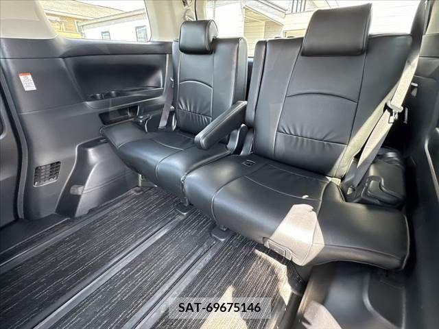 Toyota VELLFIRE 2015-08 349137-21