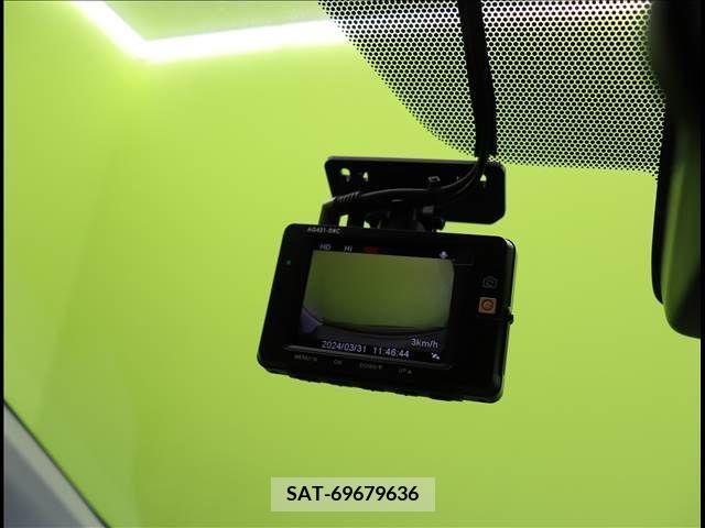 Toyota SIENTA 2018-12 298339-6