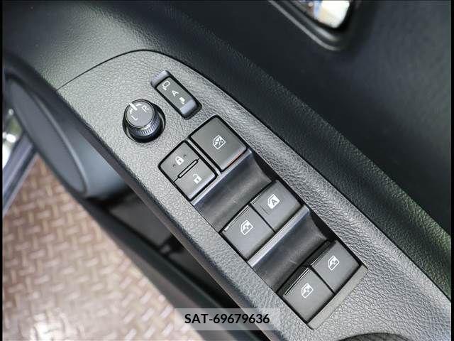 Toyota SIENTA 2018-12 298339-15