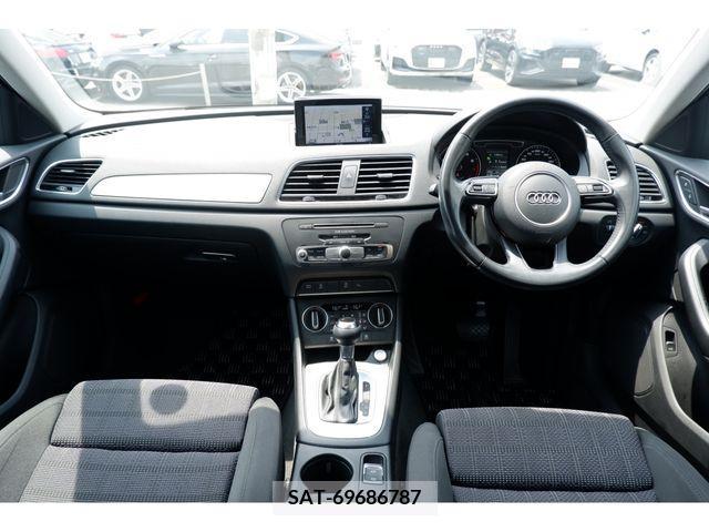 Audi Q3 2017-09 351698-29