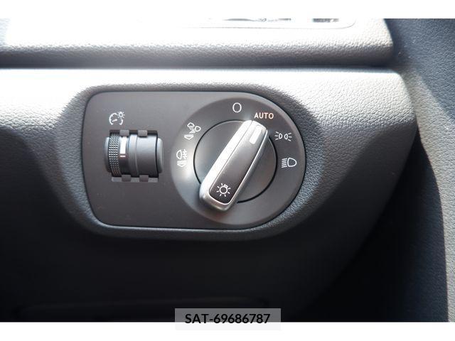 Audi Q3 2017-09 351698-19