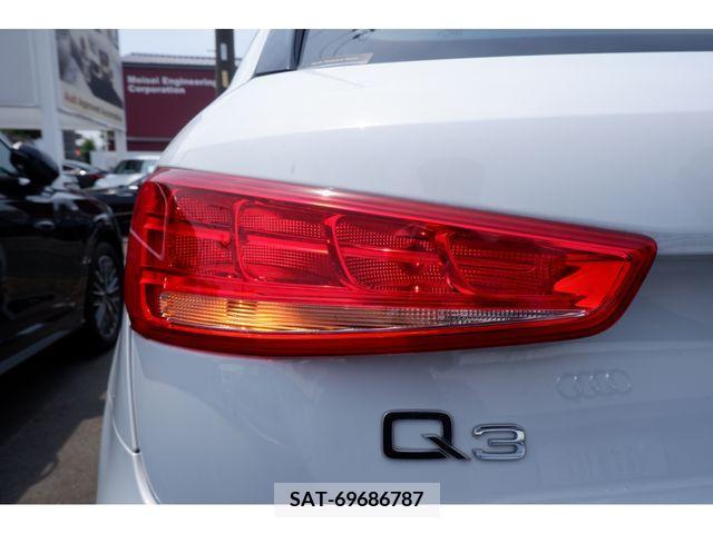 Audi Q3 2017-09 351698-26