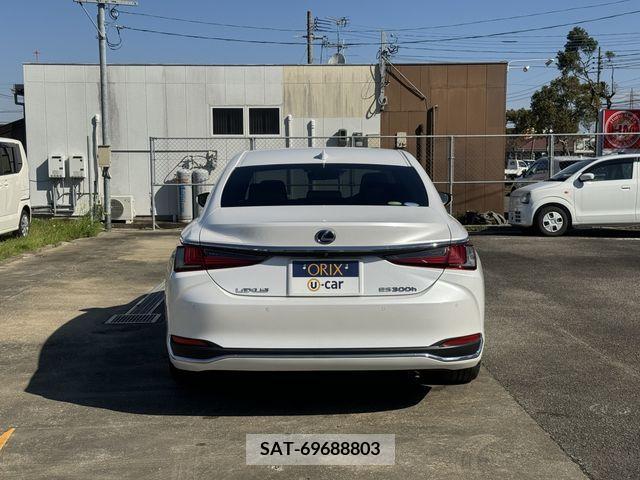 Lexus ES 2019-05 353939-29