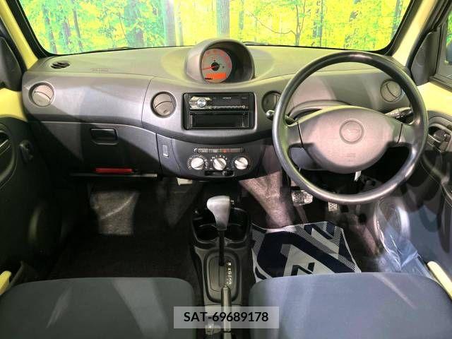Daihatsu ESSE 2011-07 250257-1