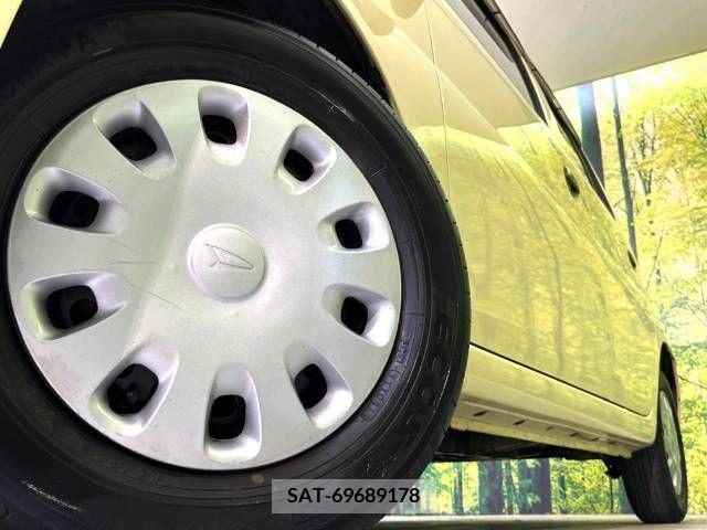 Daihatsu ESSE 2011-07 250257-13