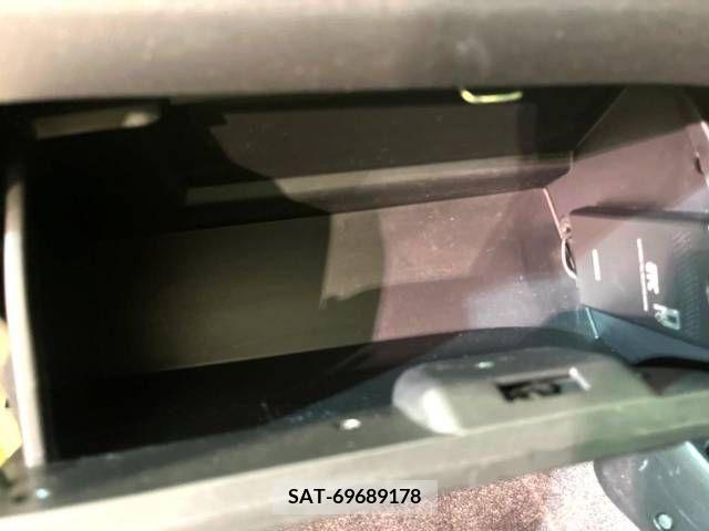 Daihatsu ESSE 2011-07 250257-6