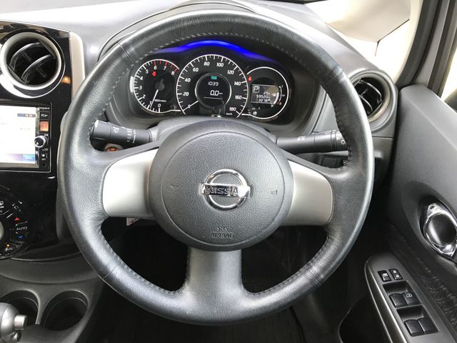 Nissan NOTE 2013-01 3362-11