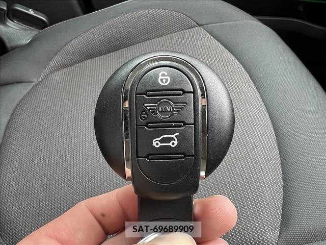 Bmw MINI 2018-12 210341-21