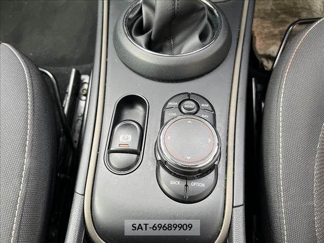 Bmw MINI 2018-12 210341-18