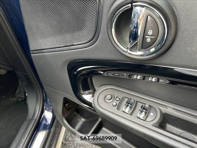 Bmw MINI 2018-12 210341-14