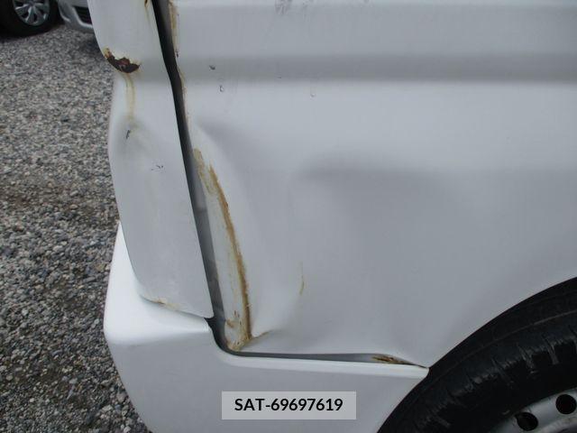 Mitsubishi MINICAB VAN 2010-04 379700-22