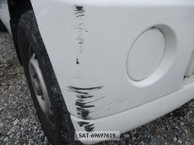 Mitsubishi MINICAB VAN 2010-04 379700-18