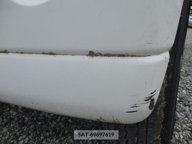Mitsubishi MINICAB VAN 2010-04 379700-17