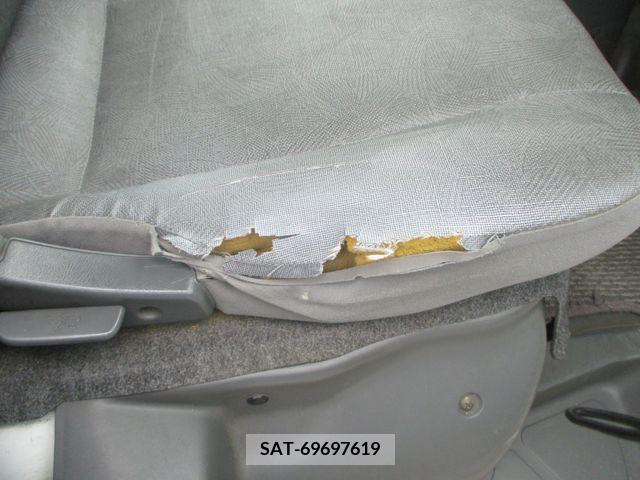 Mitsubishi MINICAB VAN 2010-04 379700-16