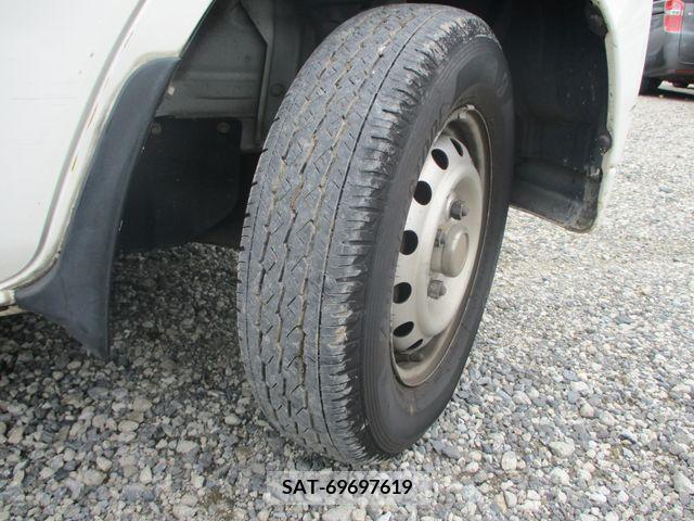 Mitsubishi MINICAB VAN 2010-04 379700-6