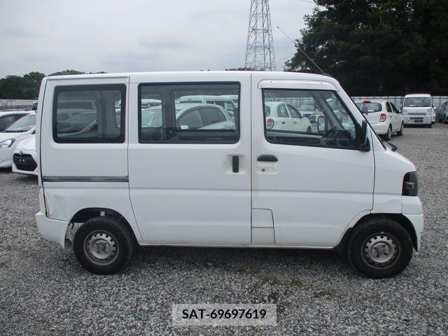 Mitsubishi MINICAB VAN 2010-04 379700-5