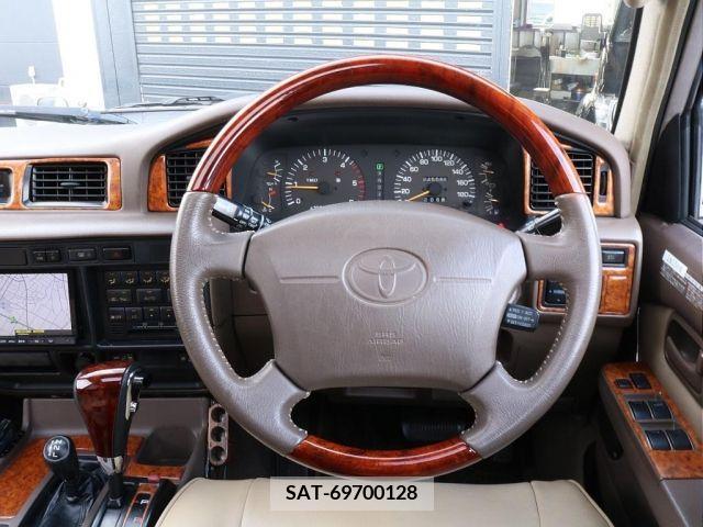 Toyota LAND CRUISER 1996-01 222518-14