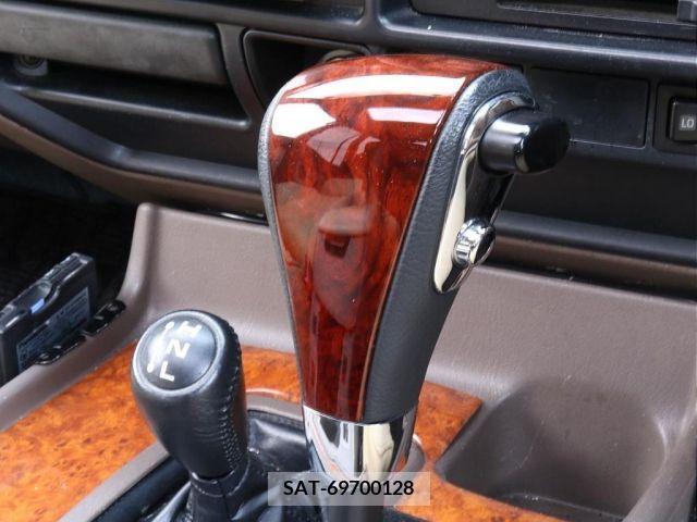 Toyota LAND CRUISER 1996-01 222518-15