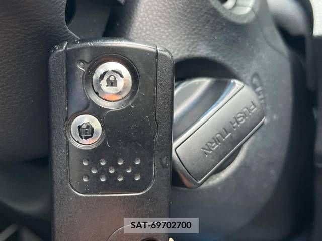 Honda FIT 2013-06 255566-5
